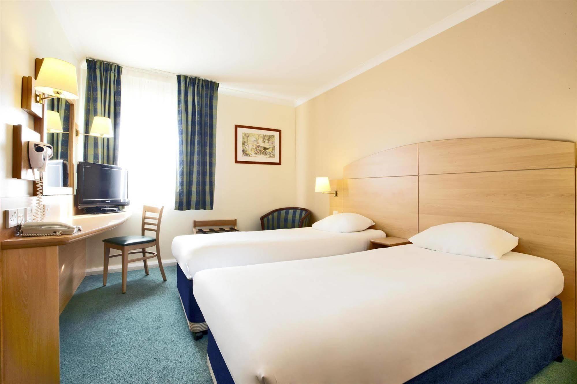 Campanile Hotel Glasgow Secc Hydro Esterno foto